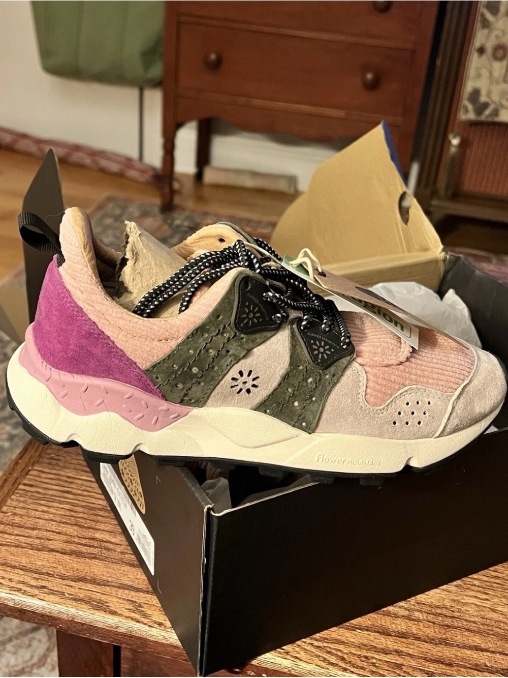 Brand New Flower Mountain Pink/Purple Cork Insole Sneakers Size 8